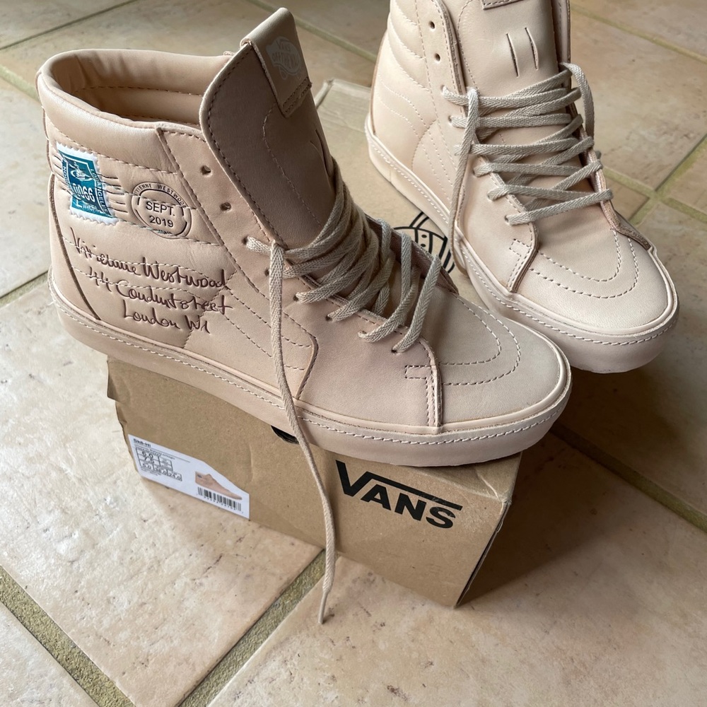 NEW IN BOX Vivienne Westwood X Vans sk8-Hi - Picture 6 of 7
